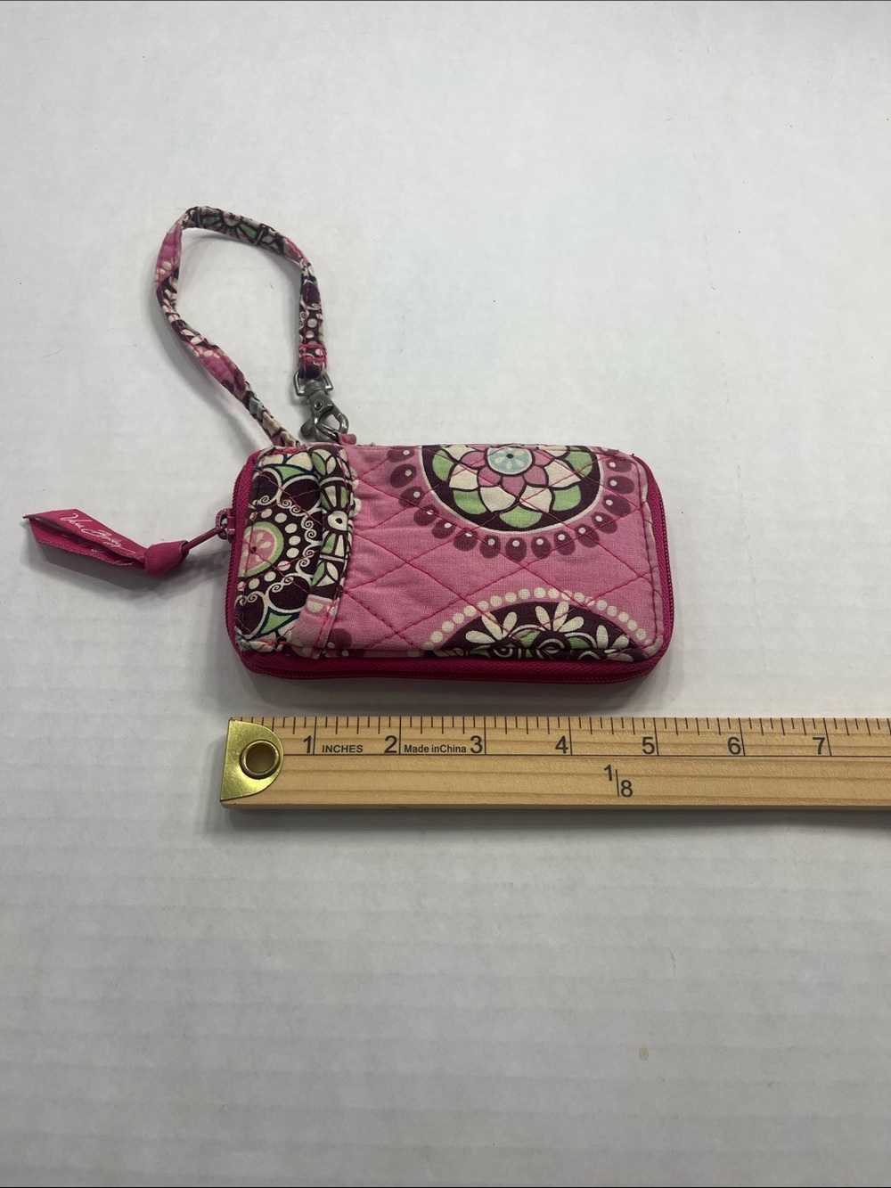 โจ Vera Bradley Pink Floral Wristlet Wallet ๐ธ๐ - Picture 5 of 5